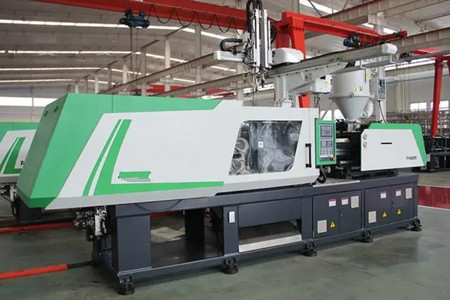 果筐注塑機大概賣多少錢一臺?幾萬到幾十萬不等!