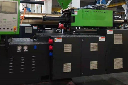 塑料注塑機的輔助設備有哪些？京瓊介紹！